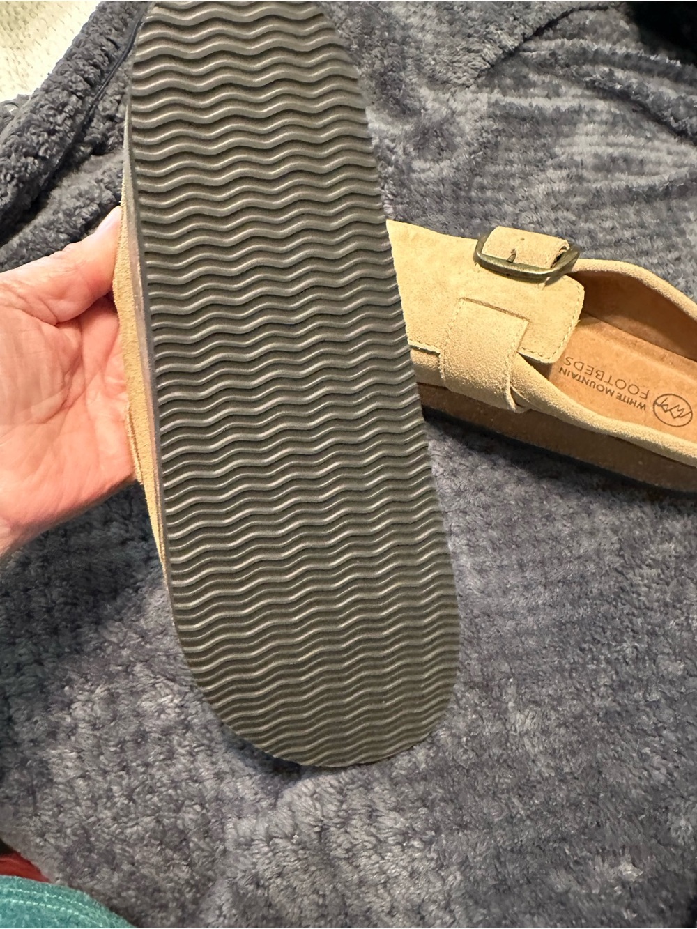 White Mountain Footbeds Beige Suede Buckle Slip-On Shoes for Women size 8.5 - Picture 6 of 12